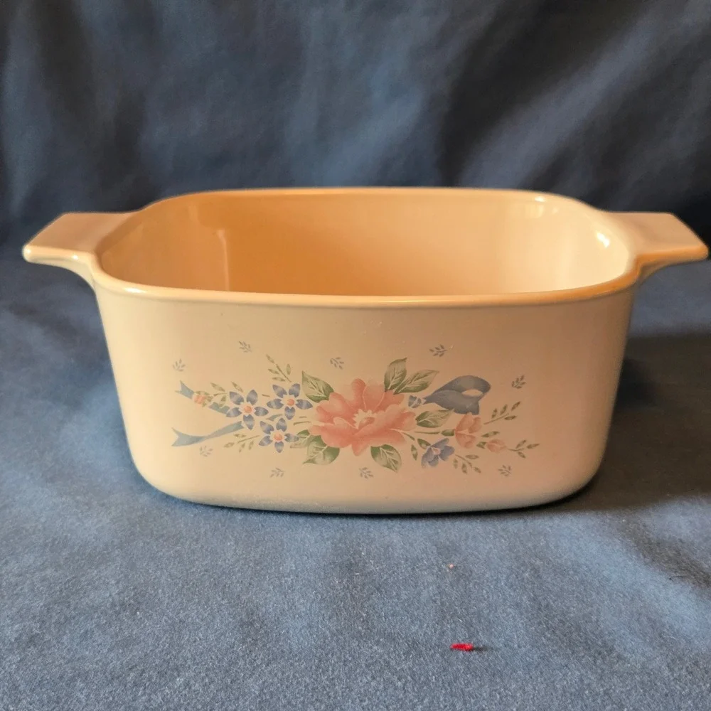 Corning Ware English Meadow A-1 1/2-B 1.5 Liter Square Casserole Dish Vintage
